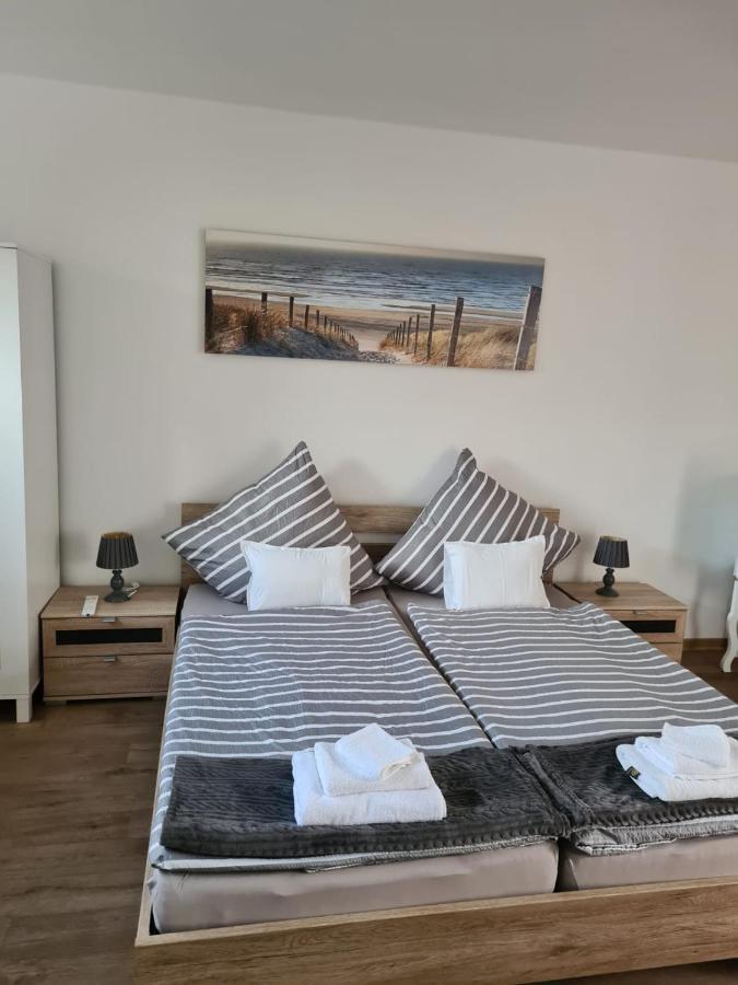 Gaestehaus Zum Surgrund Cuxhaven Luaran gambar