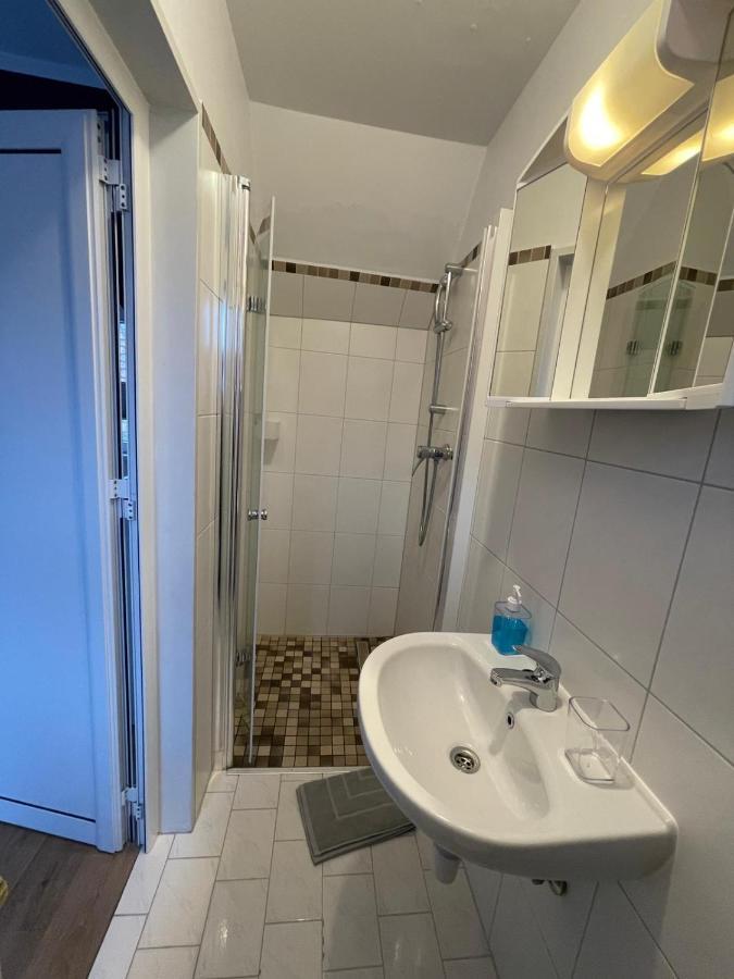 Gaestehaus Zum Surgrund Cuxhaven Luaran gambar