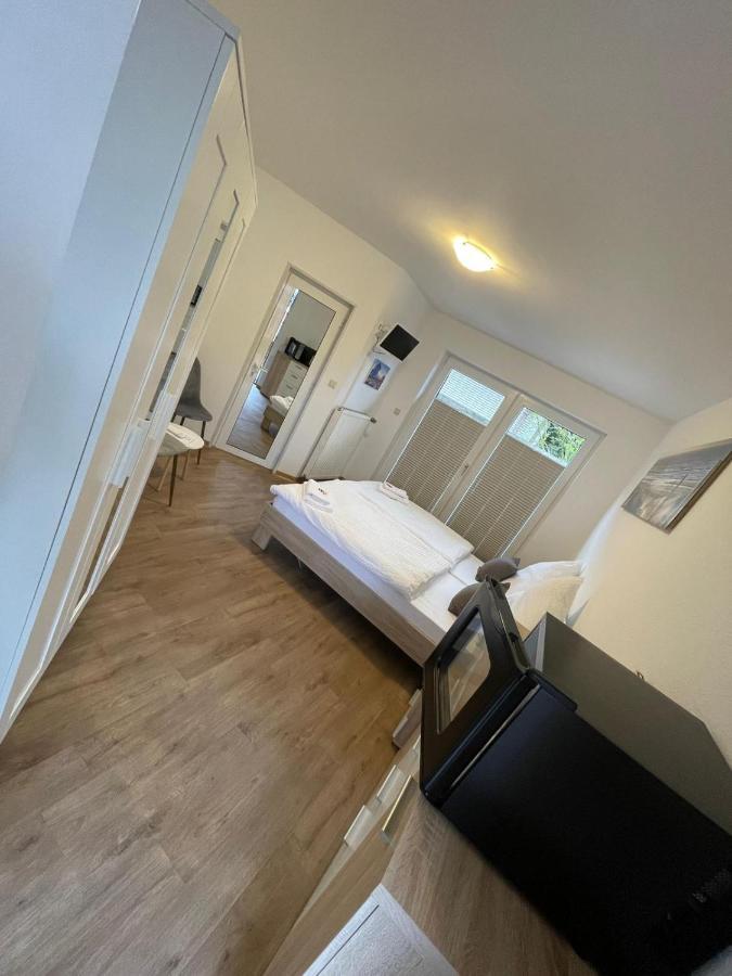 Gaestehaus Zum Surgrund Cuxhaven Luaran gambar